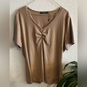NWOT Uodim Women's Short Sleeve Tan HenleyTop